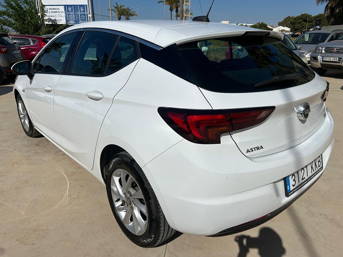OPEL ASTRA SELECTIVE 1.6 CDTI AUTO SPANISH LHD IN SPAIN 96000 MILES SUPERB 2018